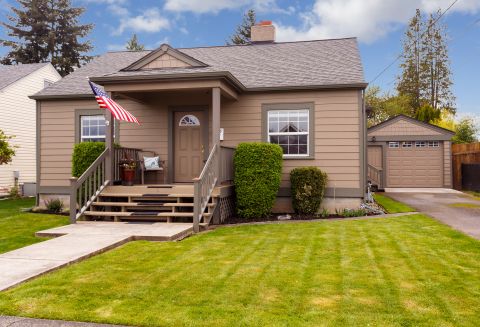 Adorable Home Downtown Puyallup